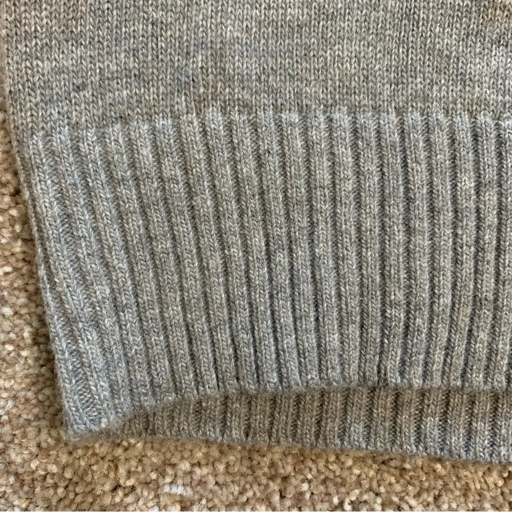 NWT Banana Republic Sweater Vest Gray Italian Yarn Merino Wool Mens XL Preppy